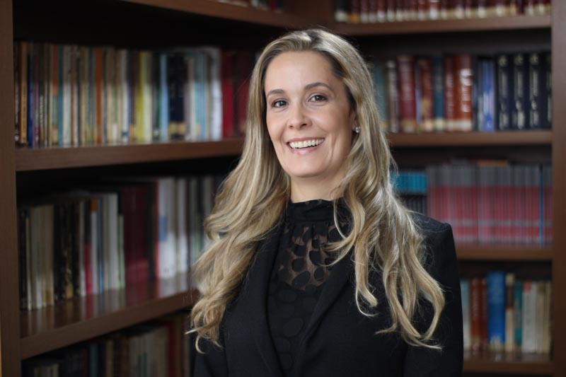 Márcia Pinto Rodrigues, Advogada